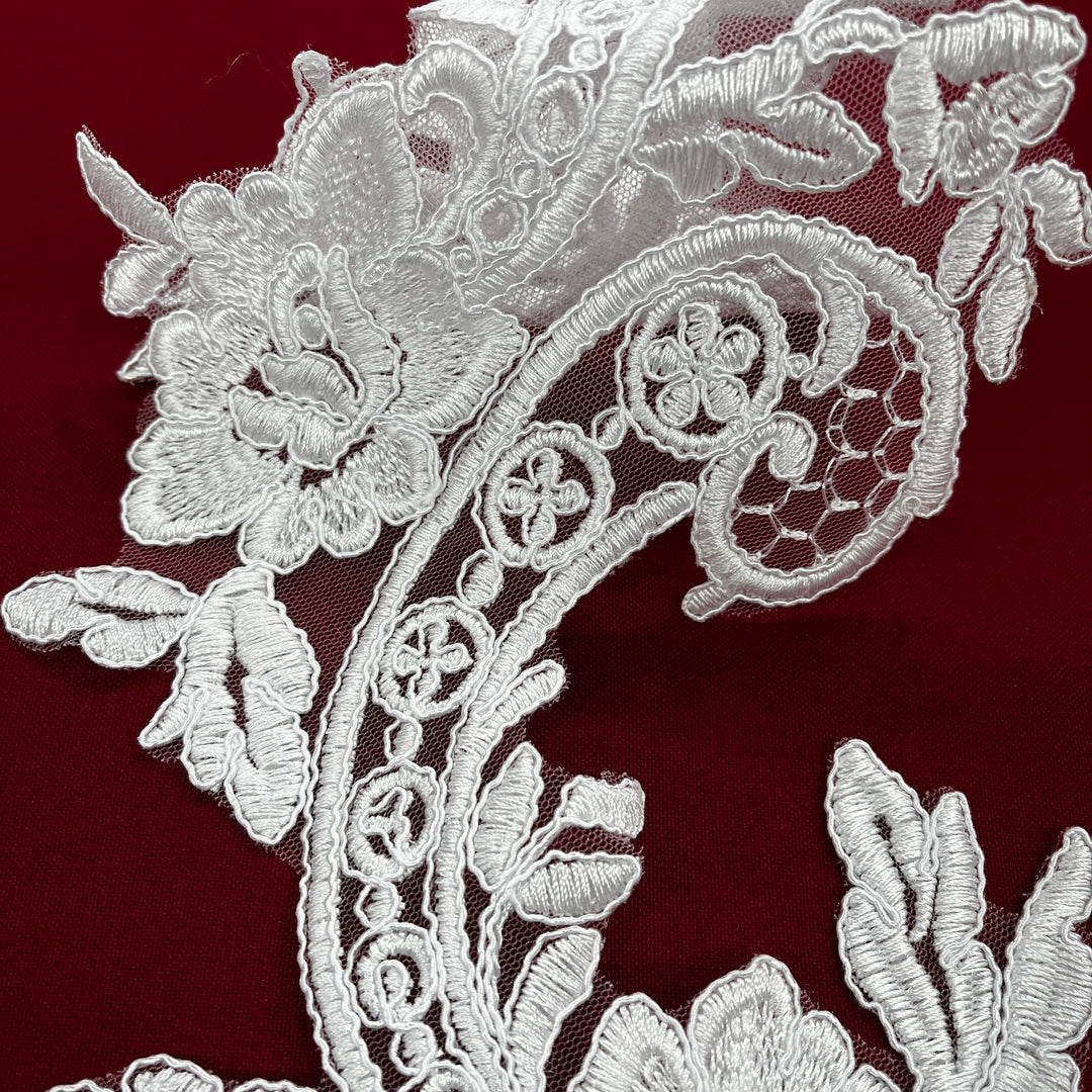 Aplique floral con cordón bordado en organza 100% poliéster | Encaje EE. UU.