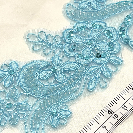 Aplique de encaje floral con cordón y cuentas bordado en organza 100 % poliéster | Encaje EE. UU.