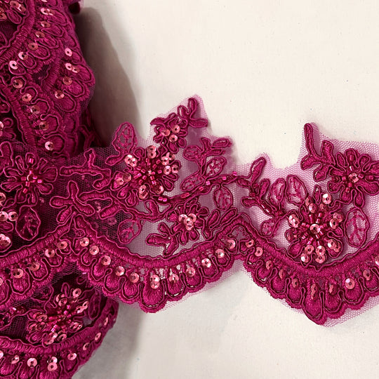 Adorno de encaje floral con cordón y cuentas bordado en malla de red 100 % poliéster | Encaje EE. UU.