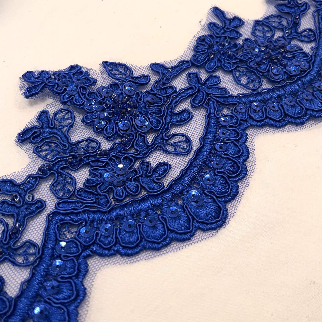 Adorno de encaje floral con cordón y cuentas bordado en malla de red 100 % poliéster | Encaje EE. UU.