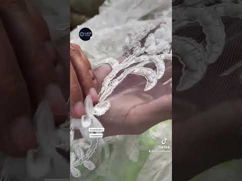 Tela de encaje floral 3D con cuentas bordada en malla de red 100 % poliéster | Encaje EE. UU.