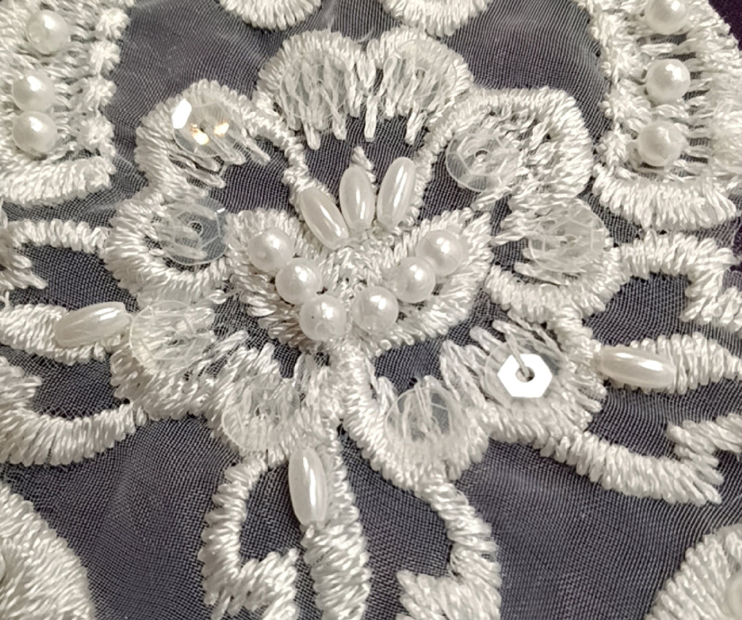 Closeup picture of Beads and sequin flower design_Lace_USA_-_KZ-05