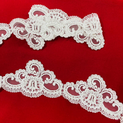 Corded, Beaded & Embroidered Trimming. Lace USA